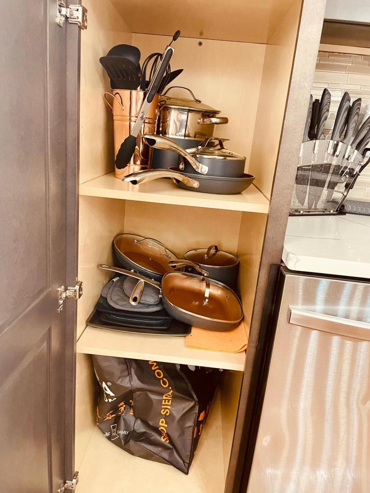Apartmán Ooohlala! 2 Beds And 2 Full Baths W/Free Parking Newark Exteriér fotografie