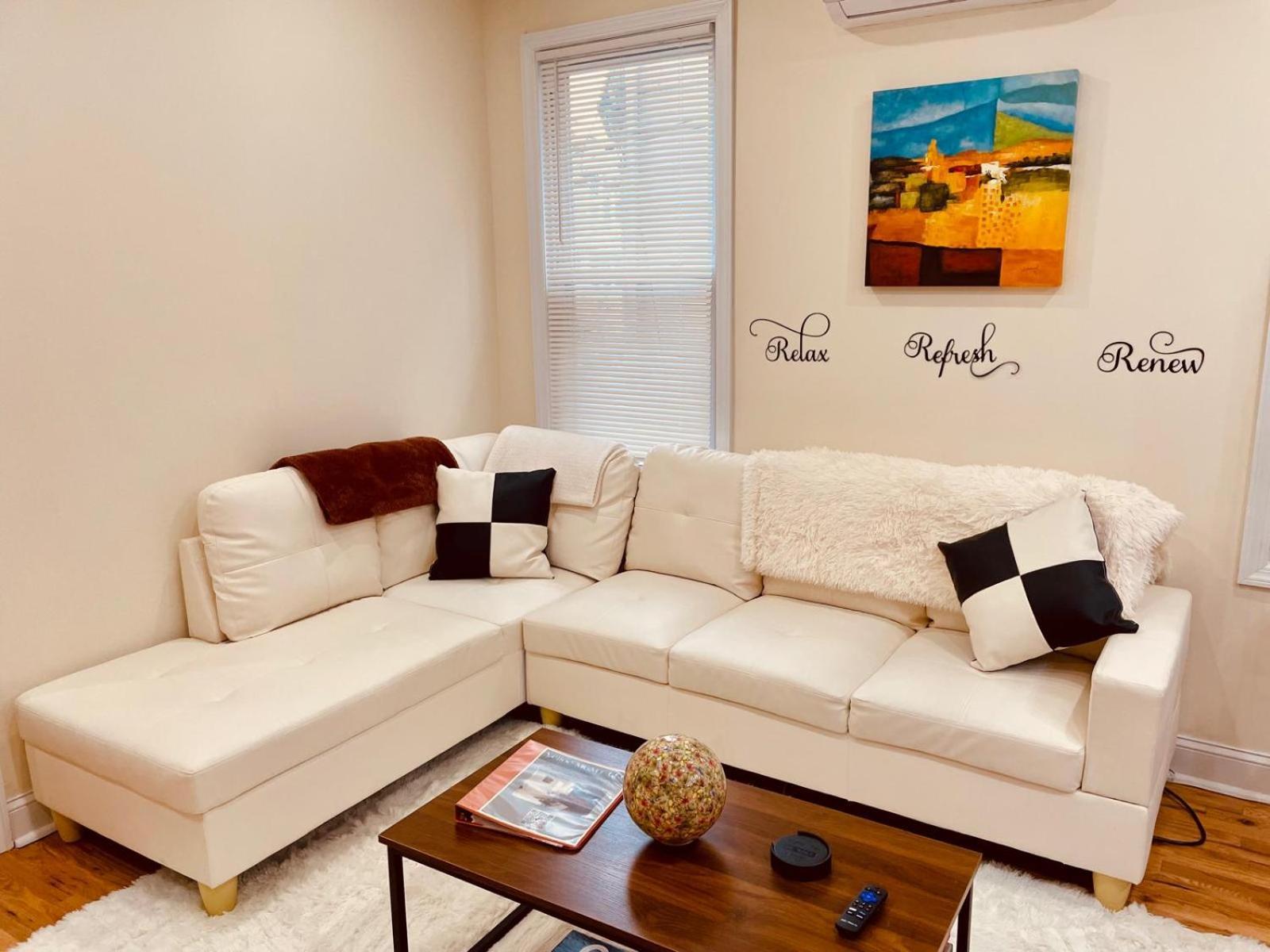 Apartmán Ooohlala! 2 Beds And 2 Full Baths W/Free Parking Newark Exteriér fotografie