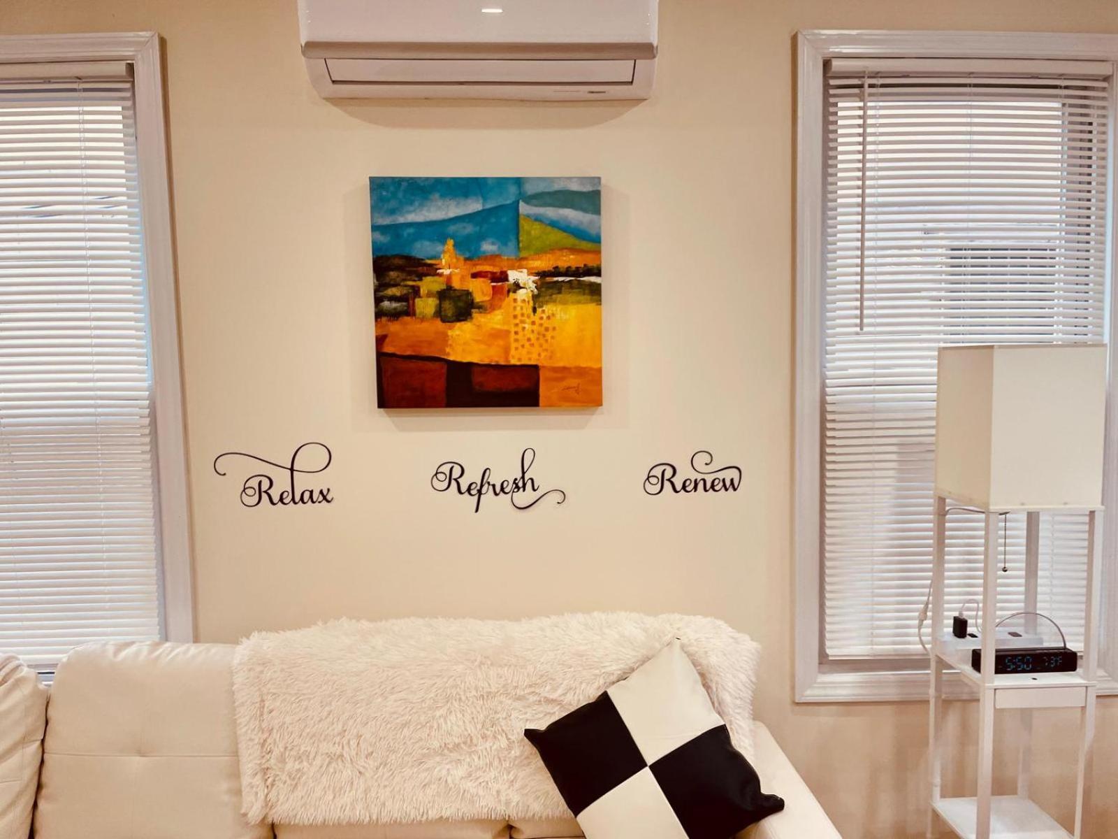 Apartmán Ooohlala! 2 Beds And 2 Full Baths W/Free Parking Newark Exteriér fotografie