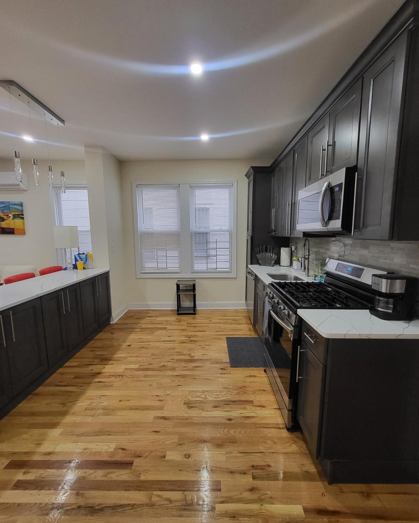 Apartmán Ooohlala! 2 Beds And 2 Full Baths W/Free Parking Newark Exteriér fotografie