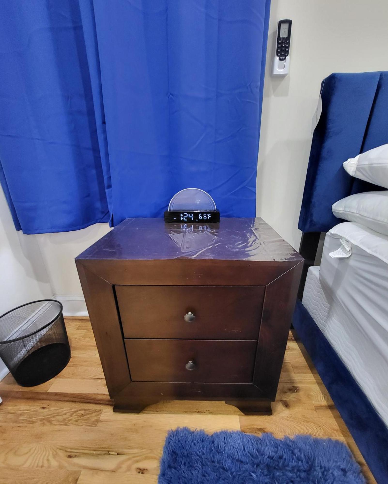 Apartmán Ooohlala! 2 Beds And 2 Full Baths W/Free Parking Newark Exteriér fotografie